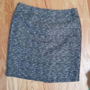 9 & CO Skirt Size 16 black & white